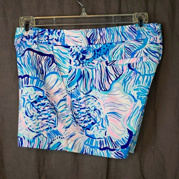 Lilly Pulitzer Kellar Stretch Shorts - Bermuda Blue Fishful Thinking - Picture 9 of 16
